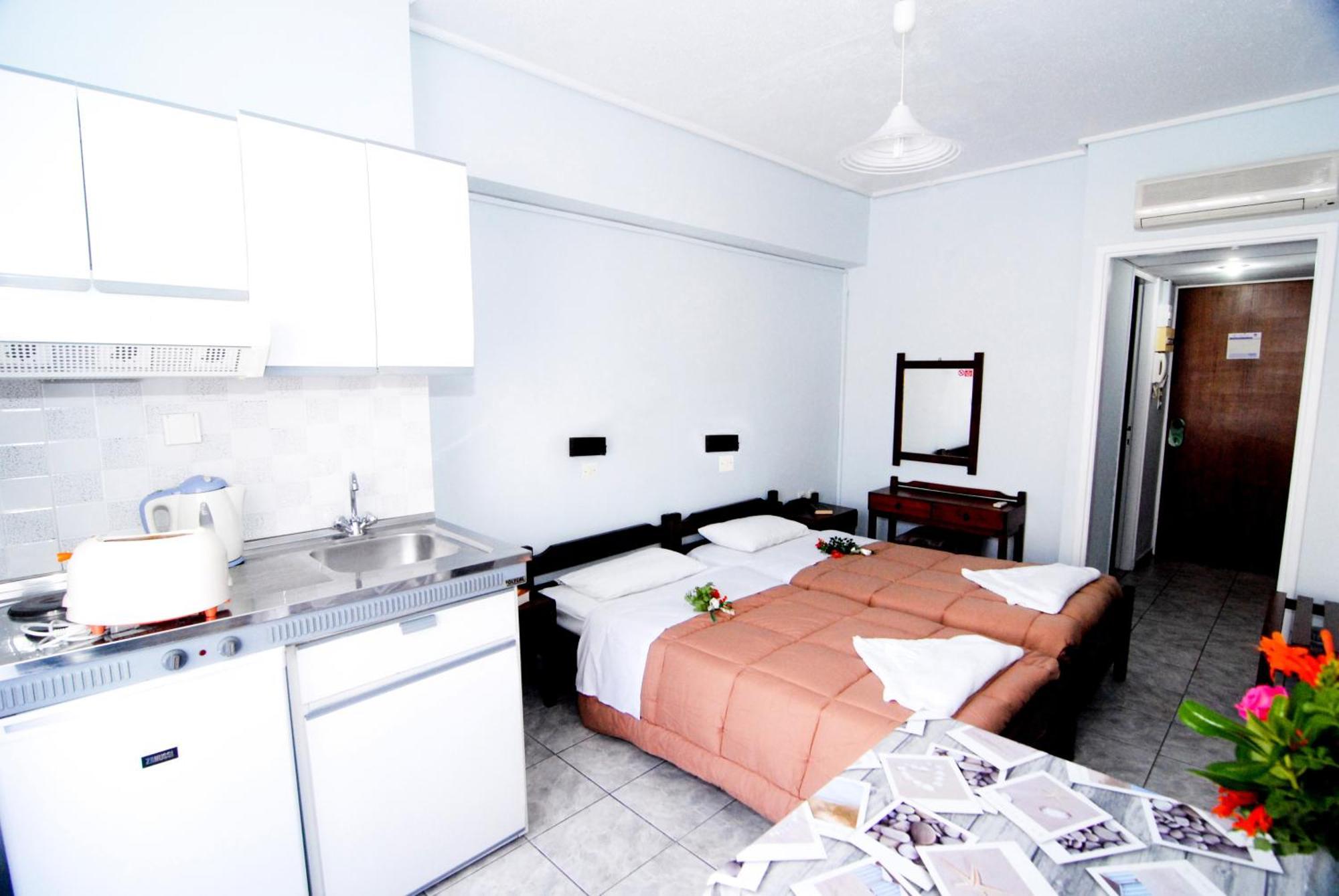 Aegeon Hotel - Adults Only คอสทาวน์ ห้อง รูปภาพ